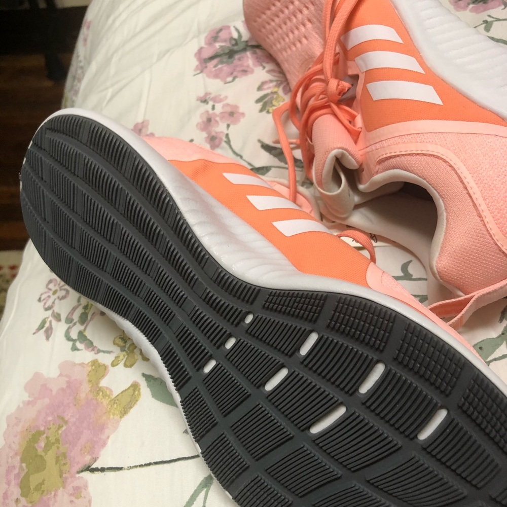 Adidas sneaker - Picture 6 of 6